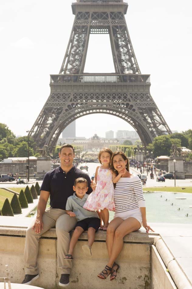 Paris picnic mini photo session with kids